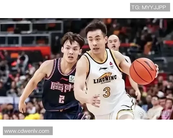 CBA直播吧精彩对决广东队迎战辽宁队全力争胜