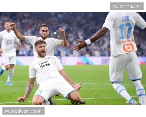 洛里昂客场逆袭柏林脱离德甲两连败困境