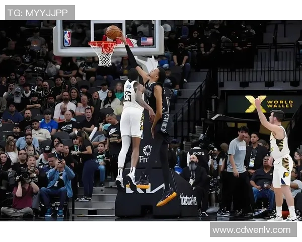 文班亚马首场比赛表现惊人五次盖帽并成功隔扣字母哥引发广泛讨论