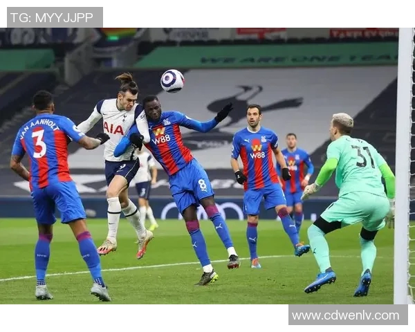 亚特兰大与皇家盐湖的激烈对决揭示足球战术与团队合作的魅力