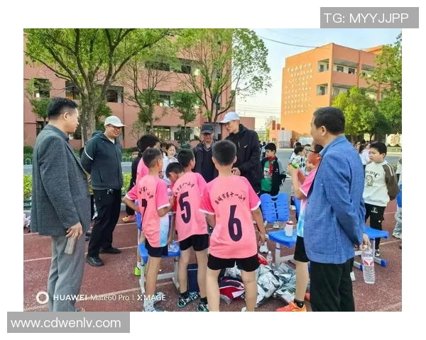 麻城市校园足球比赛精彩直播全程回顾与精彩瞬间分享