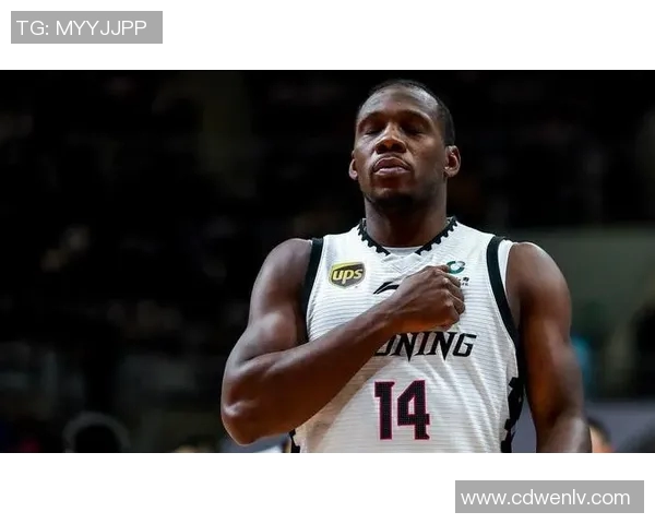 乔利与福利特激战正酣谁能在这场对决中笑到最后